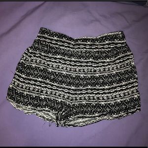 Pattern shorts